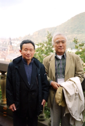 2005년 10월 독일 하이데르베르크에서 (옆이 작가 현기영)