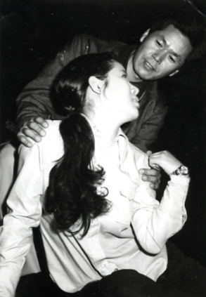 1970년 박현숙작 제작극회공연 ″너를 어떻게 하랴″ 一名女人 무대장면 (출연자 최상현, 선우용녀) 시공관